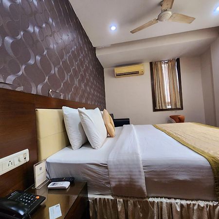 Hotel Lee International Kolkata Eksteriør bilde