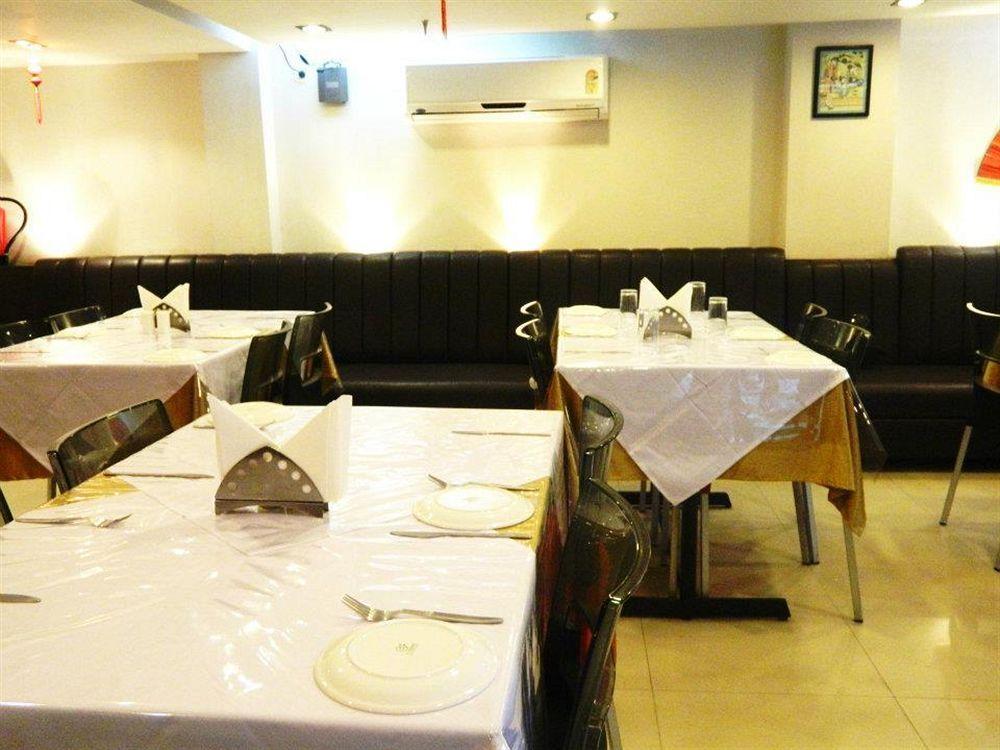 Hotel Lee International Kolkata Eksteriør bilde