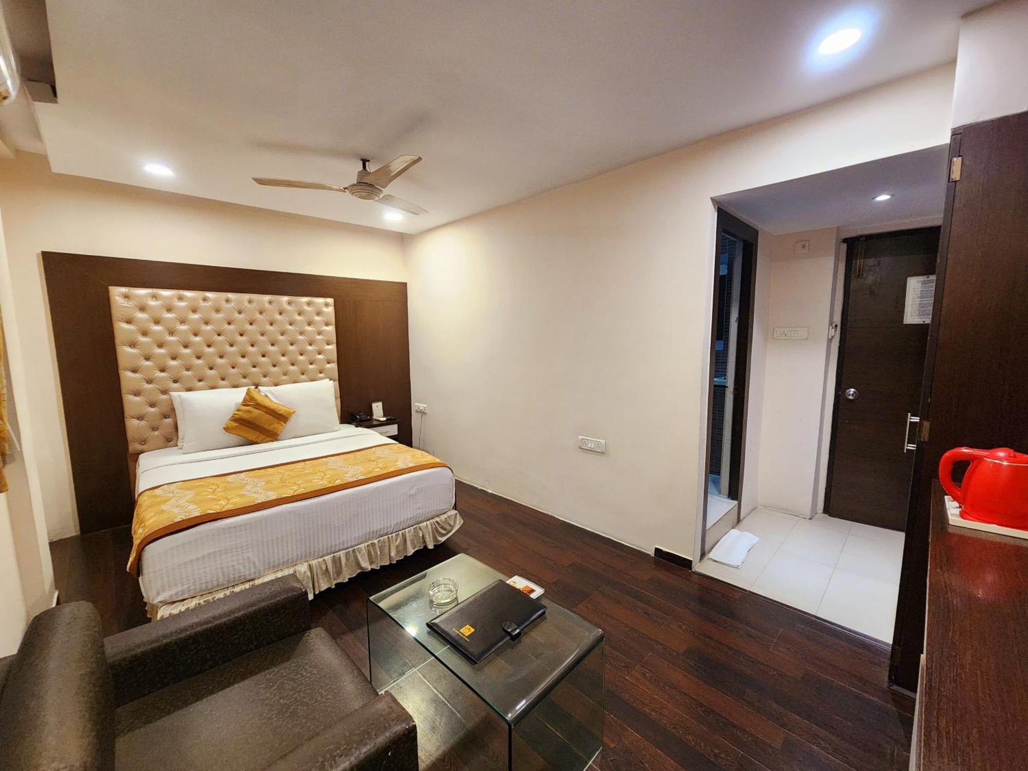 Hotel Lee International Kolkata Eksteriør bilde