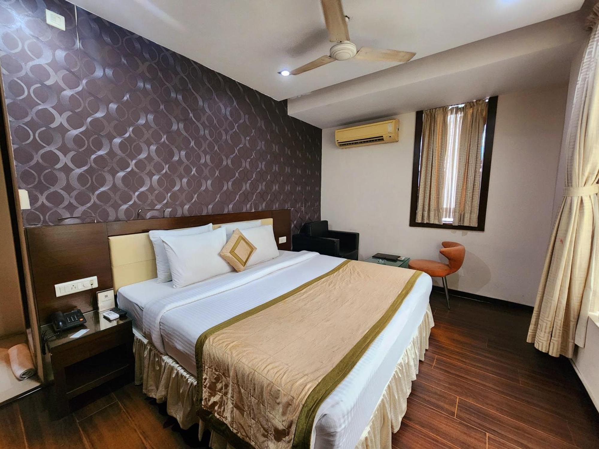 Hotel Lee International Kolkata Eksteriør bilde