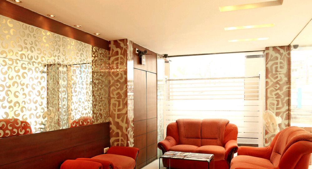 Hotel Lee International Kolkata Eksteriør bilde